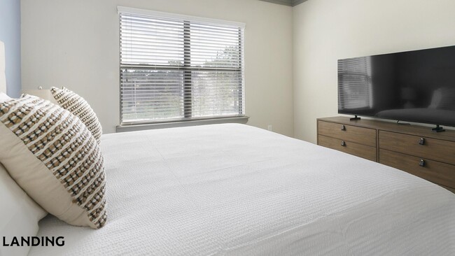 Building Photo - 2539 Spring Cypress Rd