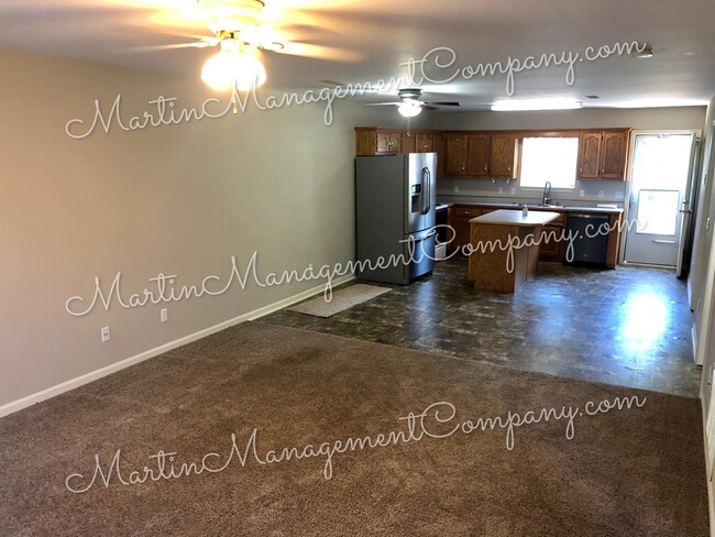 Foto del edificio - 2512 E 9th St