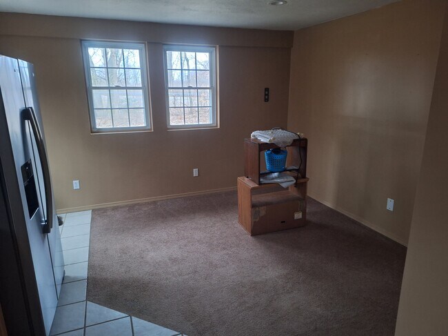 Foto del edificio - 7855 Little Creek Rd