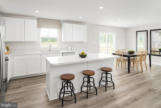 Building Photo - 6416 Draft Wy