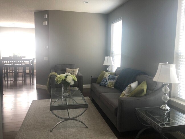 Foto del edificio - 14367 Parkside Ct NW
