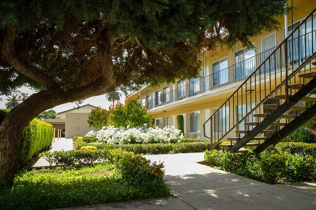 Foto del edificio - 531 N Marengo Ave