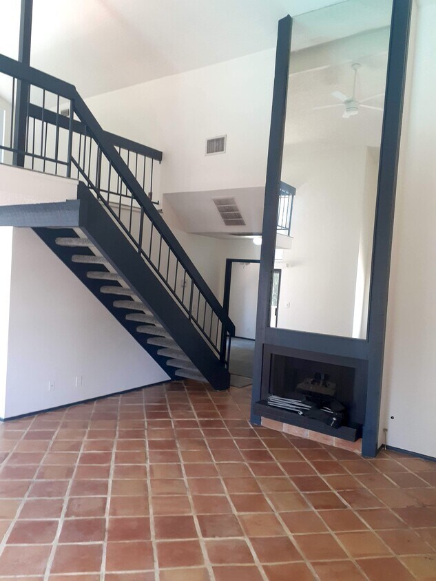 Foto principal - 18433 Hatteras St