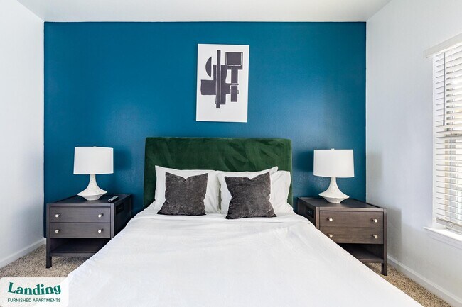 Foto del edificio - 1000 Henderson St