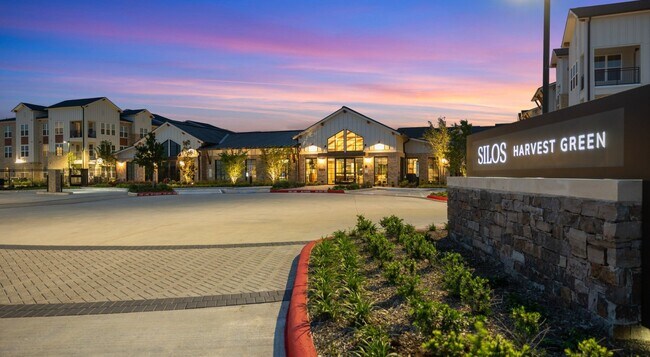Foto del edificio - 3502 Harvest Bounty Dr