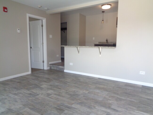 Building Photo - 7501 SW Hwy