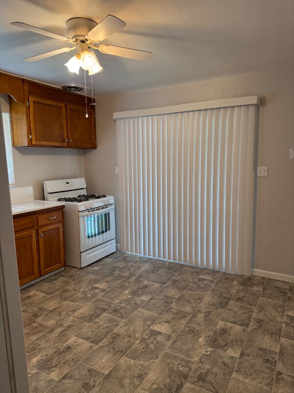 Foto del edificio - 426 Cowell Ave