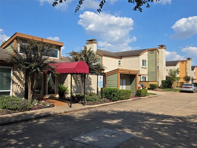 Foto del edificio - 13210 Old Richmond Rd