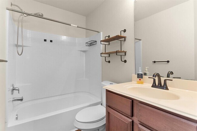 Foto del edificio - 9407 Amethyst Glen Dr