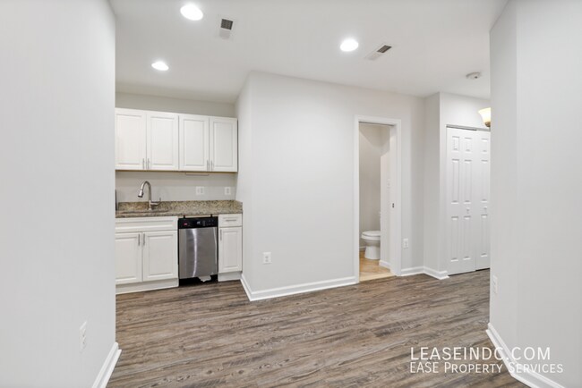 Foto del edificio - 1223 16th St NE