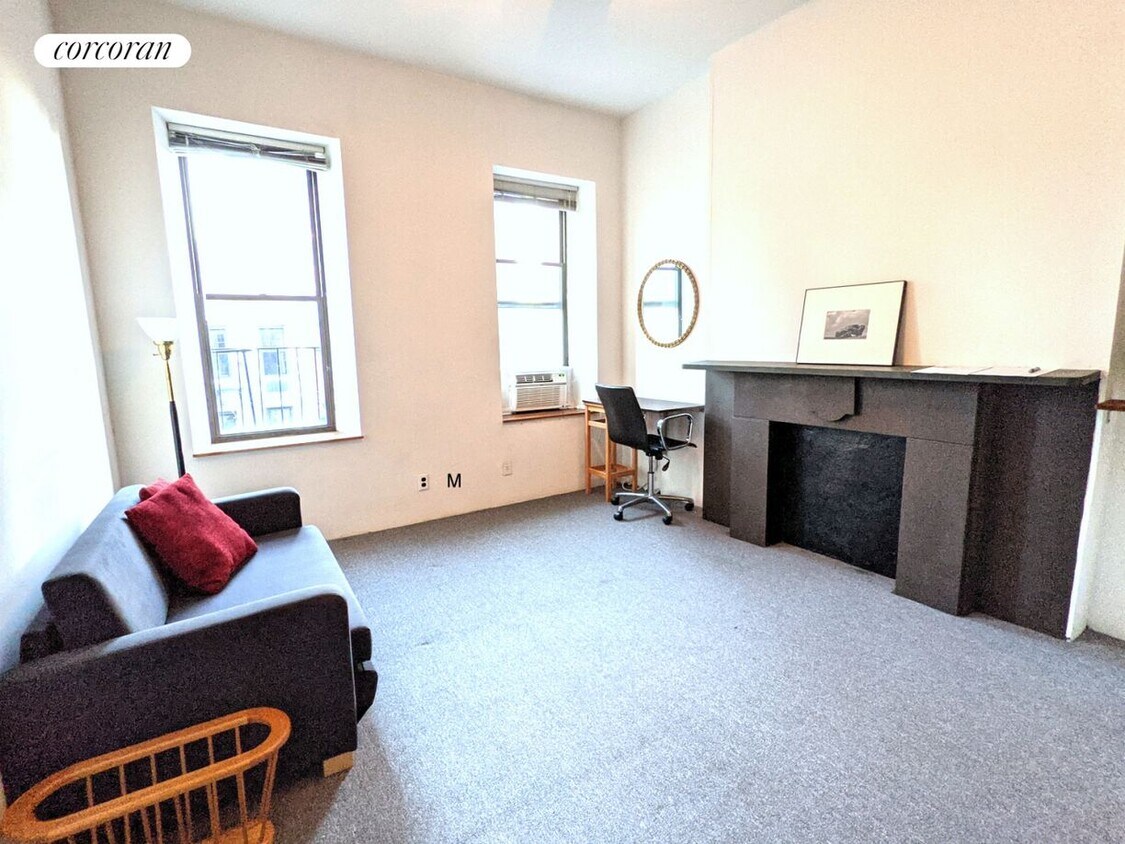 Primary Photo - 433 W 46th St