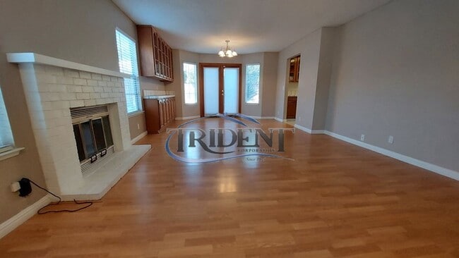 Building Photo - 1744 Greengate St