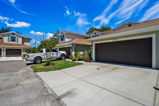 Foto del edificio - Like New Townhome in Heritage Oaks!