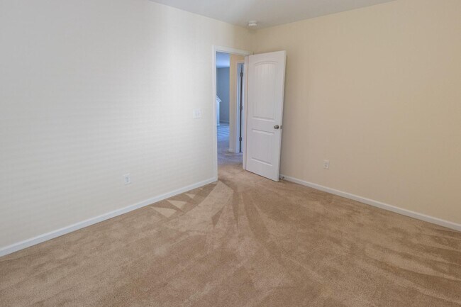 Foto del edificio - 2038 Sinclair Trce