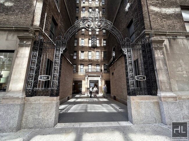 Building Photo - EAST 46 STREET