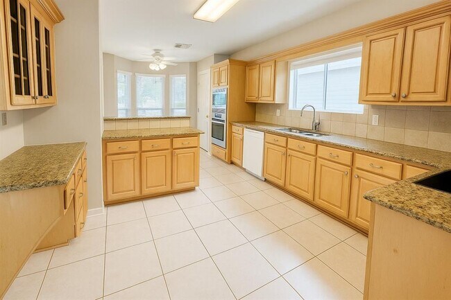 Foto del edificio - 14211 Woodnook Dr