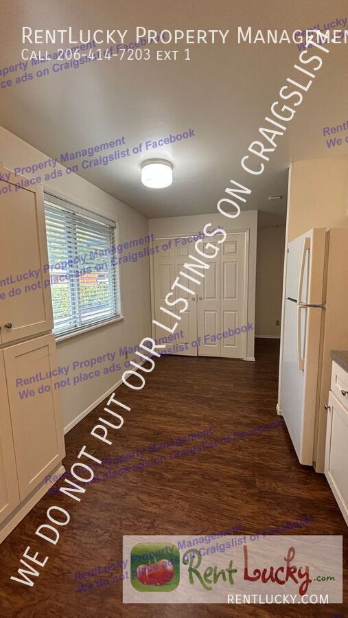 Foto del edificio - 4540 43rd St NE