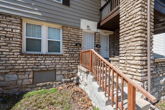 Building Photo - 3326 Agnes Ave