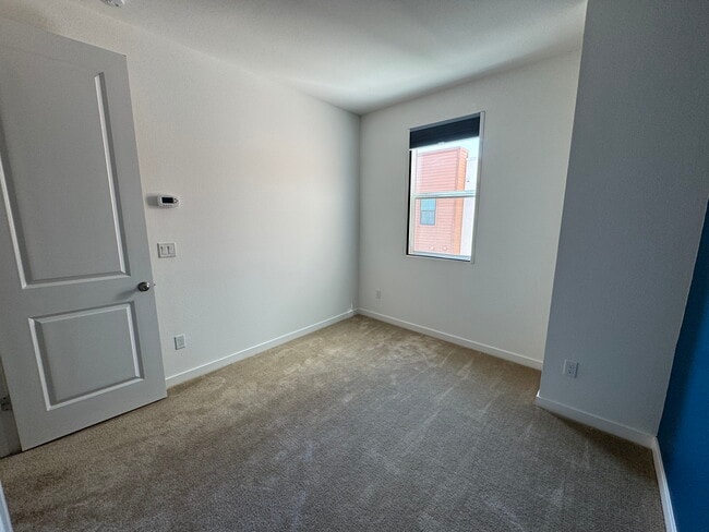 Building Photo - 5891 Cadence Ave