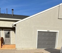 Building Photo - 1115 Dakota Dr