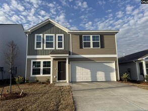 Building Photo - 3052 Hallsdale Dr