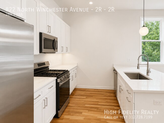 Foto del edificio - 822 N Winchester Ave