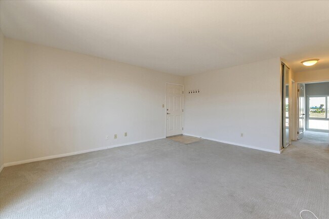 Building Photo - 6555 Mount Ada Rd