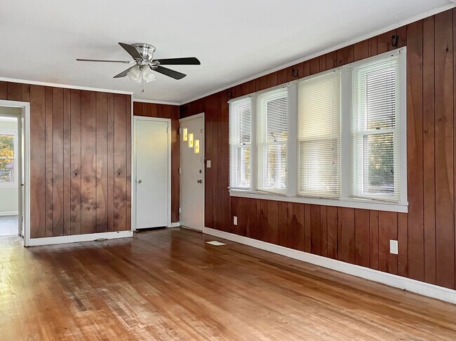 Foto del edificio - 1991 Higdon St