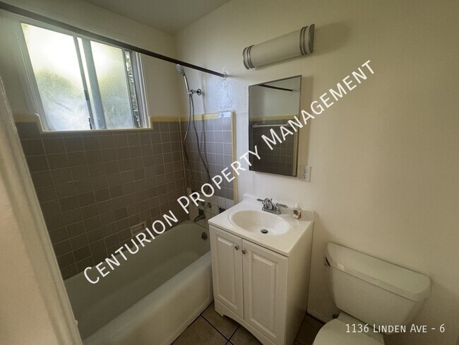 Foto del edificio - 1136 Linden Ave