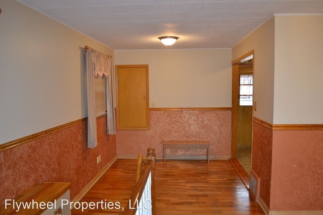 Building Photo - 3 br, 2 bath House - 936 Lincoln Ave
