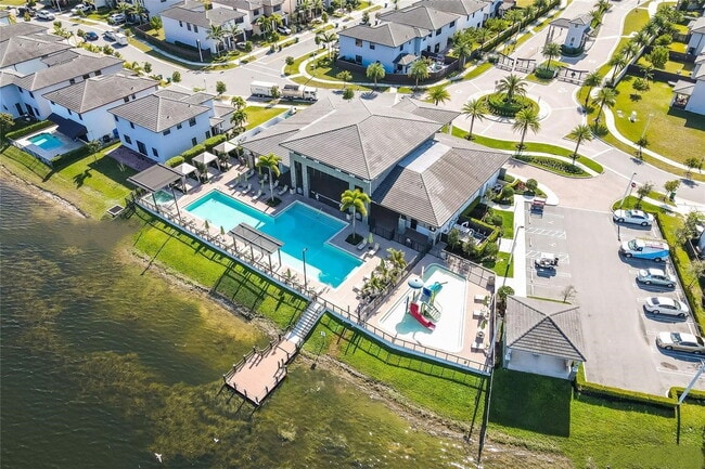 Foto del edificio - 16044 NW 89th Ct