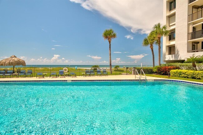 Foto del edificio - 1460 Gulf Blvd