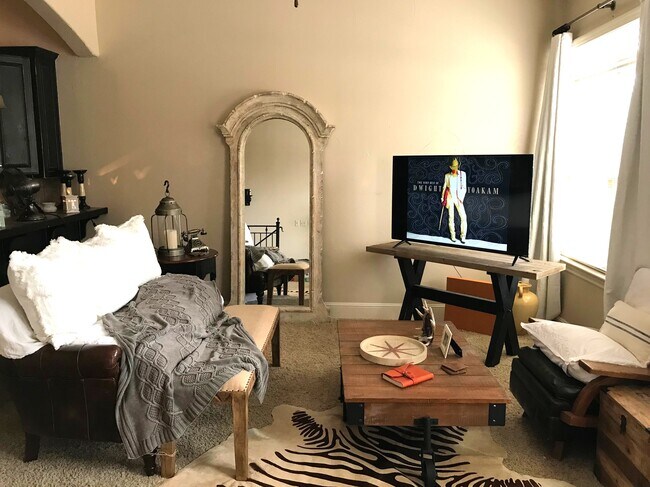 Foto del edificio - 18 N Olive Ave