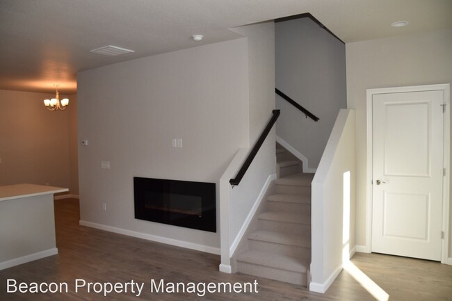 Building Photo - 15522 W 65th Ave