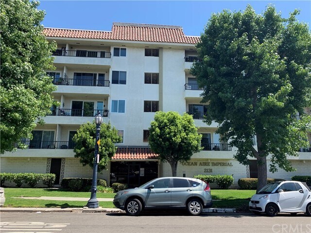 Foto del edificio - 2131 E 1st St