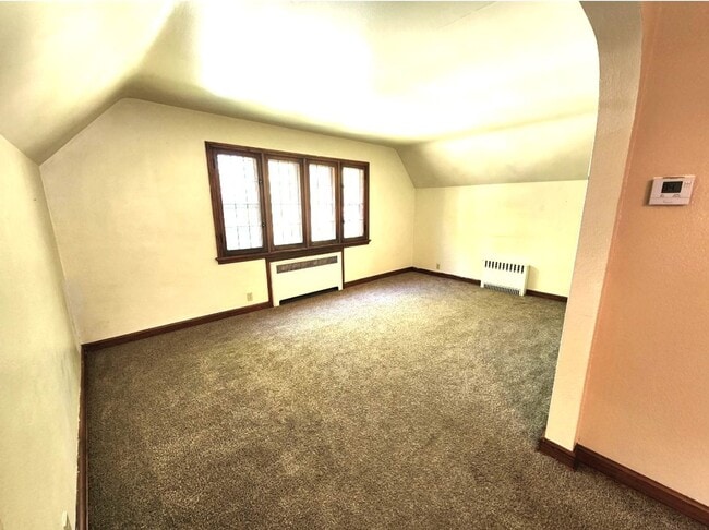 Building Photo - Meit - 3374 N 50th