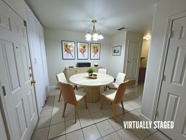 Foto del edificio - 311 Cedar Ridge Dr