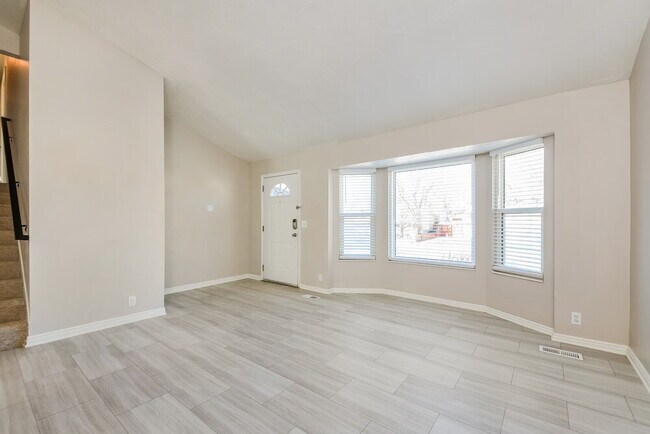 Foto del edificio - 780 Sandy Dunes Dr