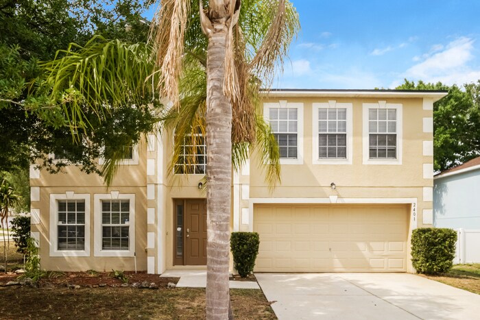 Foto principal - 2401 Foxhollow Rd
