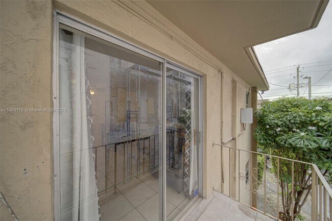 Foto del edificio - 427 SW 6th St