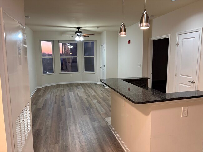 Foto del edificio - 2665 Prosperity Ave