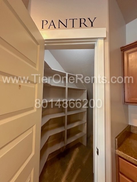 Foto del edificio - Apply this month and enjoy a $500 move-in ...