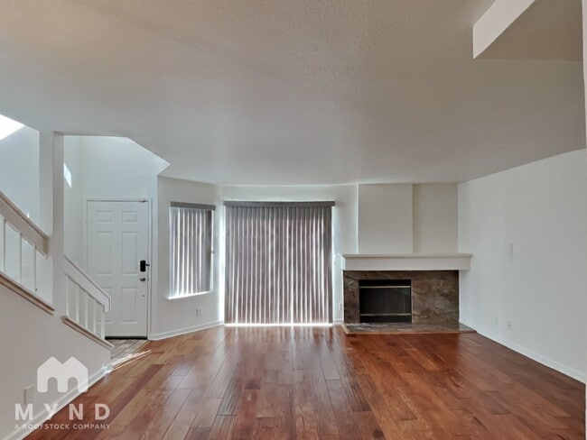 Building Photo - 66 Cherry Ridge Ln