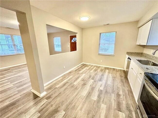 Foto del edificio - 309 Bridge St