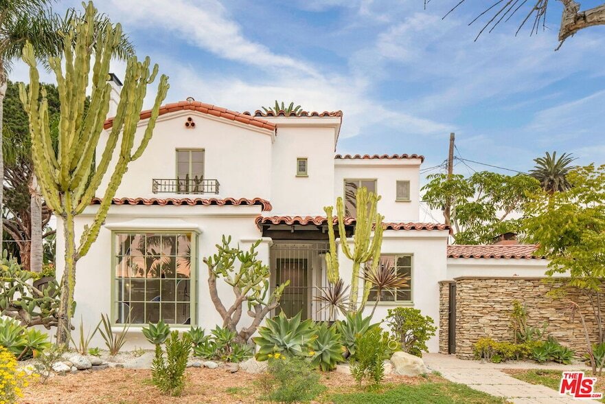 Foto principal - 2228 Prospect Ave