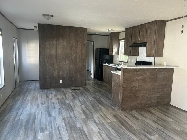 Foto del edificio - 7519 Dorr St