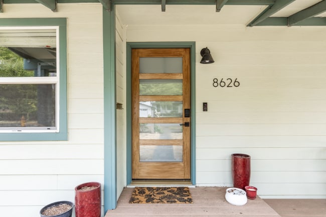 Foto del edificio - 8626 13th Ave SW