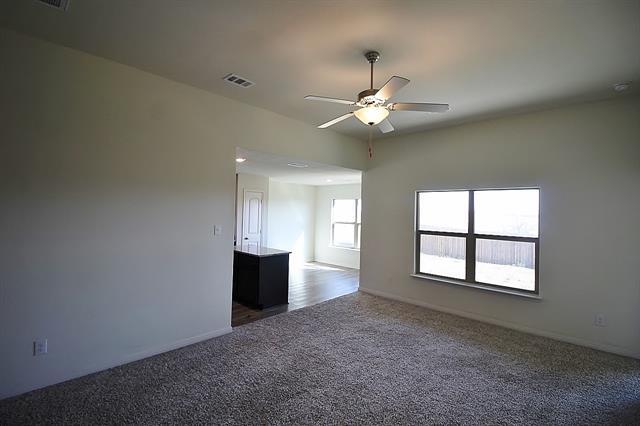 Foto del edificio - 233 Liberty Ln