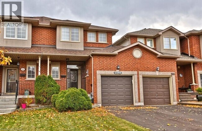 Building Photo - 2344 Dalebrook Dr