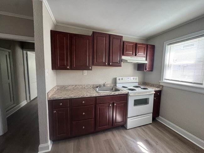 Foto del edificio - 2515 Ashe St